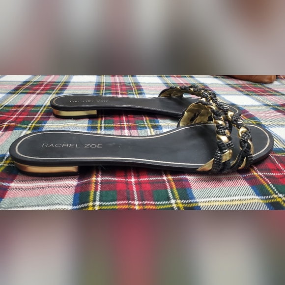 SZ 11 RACHEL ZOE BLACK AND GOLD FLAT THONG SANDALS - Picture 3 of 5